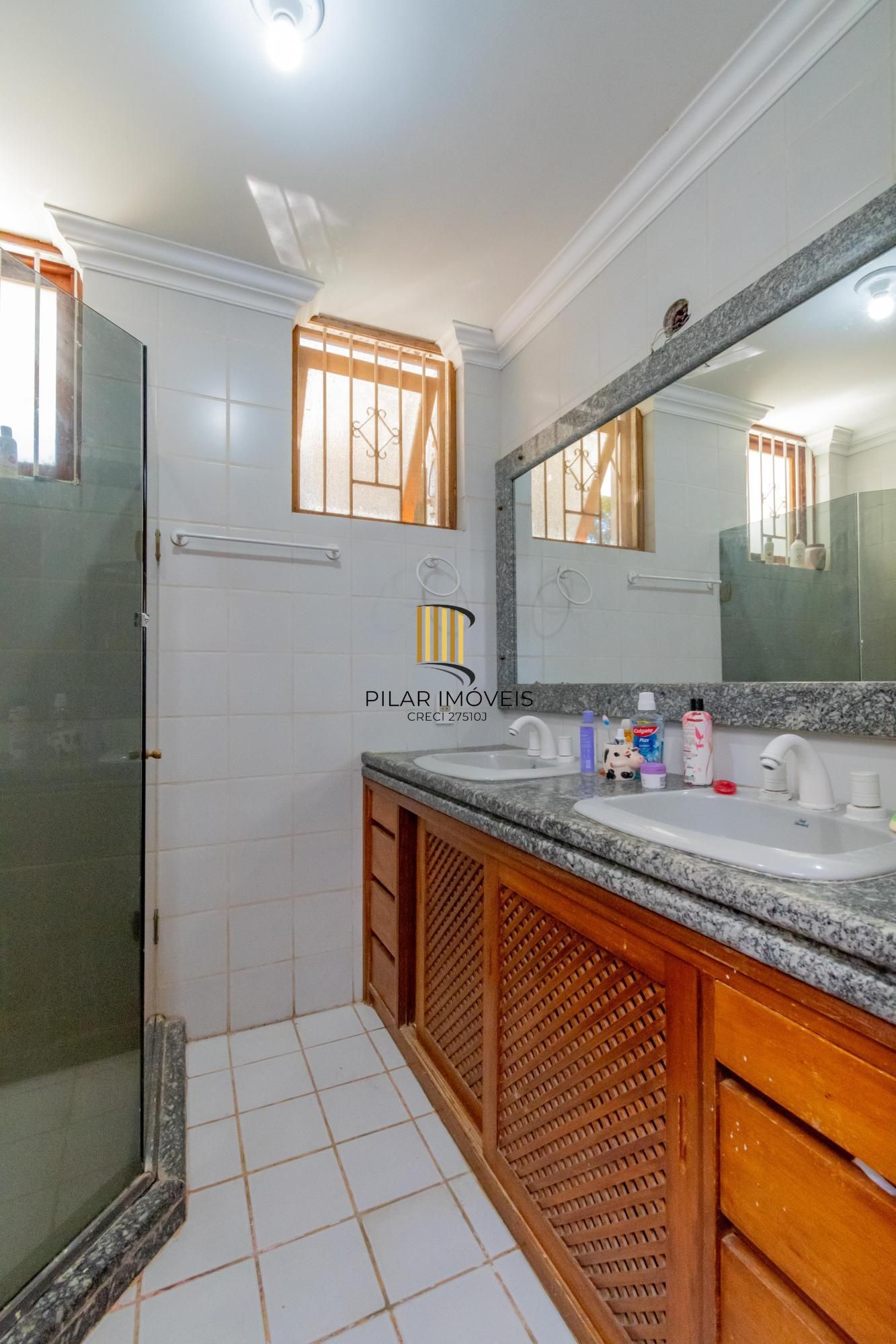 Cobertura horizontal, alto padrão, bairro Santa Tereza, 341m²  área privativa, 02 vagas garagem!