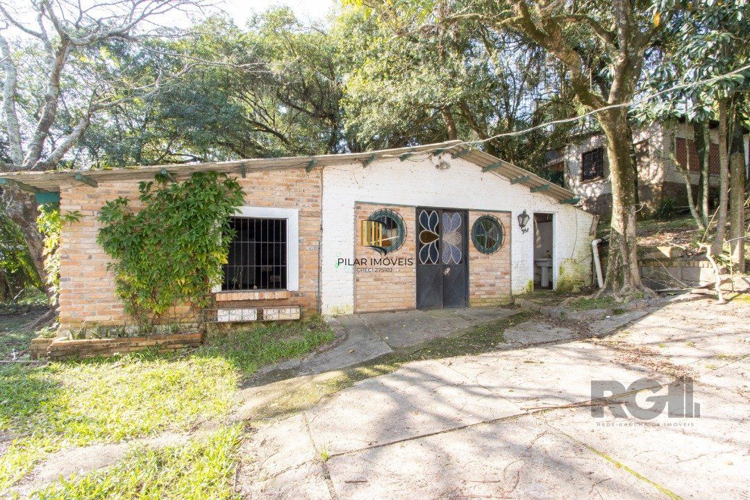 Casa 3 dormitórios no bairro Belém Novo