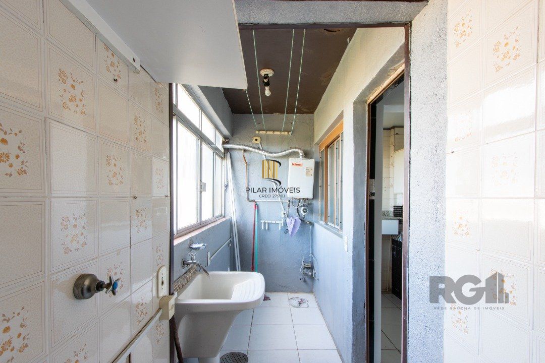 Cobertura 3 Dormitório(s) Bairro Cristal