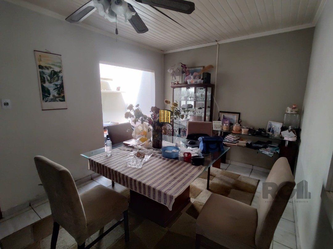 Casa 3 dormitórios no bairro Tristeza