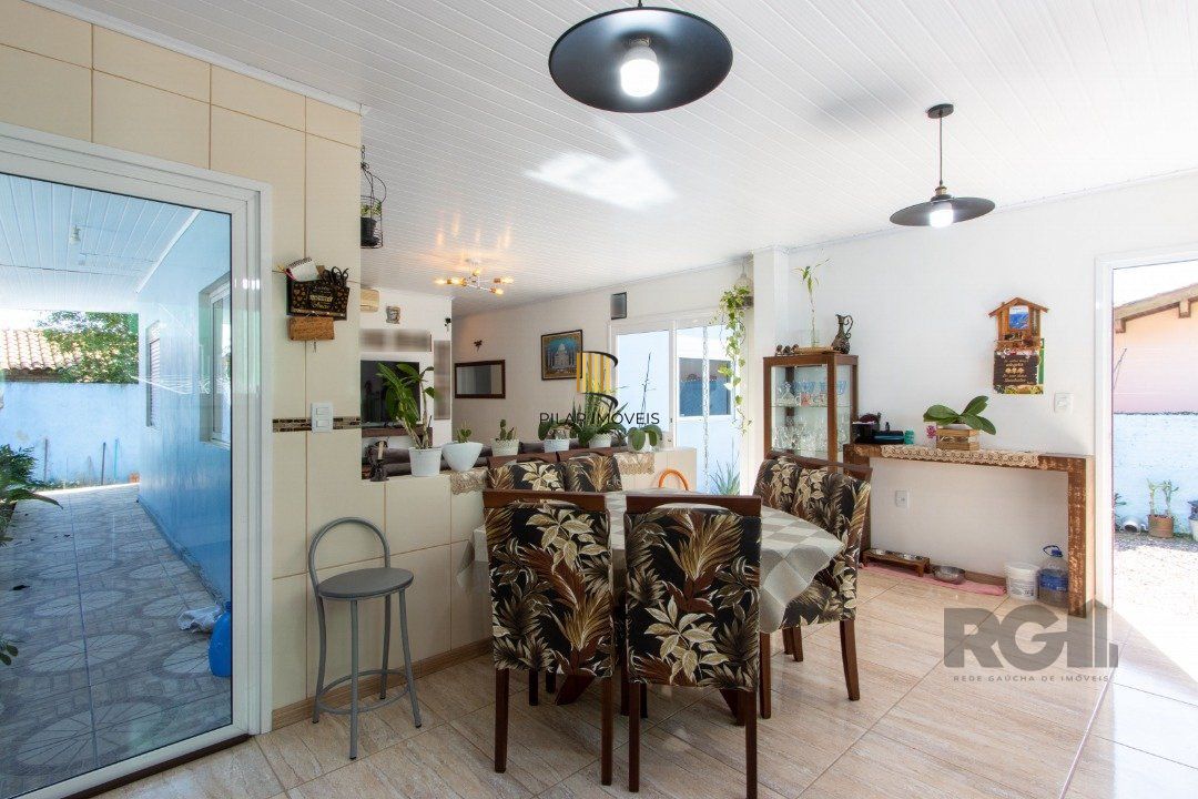 Casa 2 dormitórios no bairro Espírito Santo