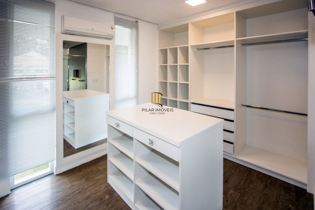 Casa Condominio para Venda - 414m², 4 dormitórios, sendo 4 suites, 3 vagas - Terra Ville