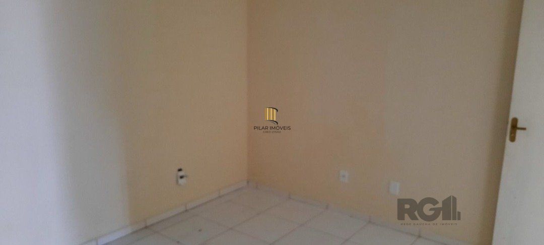 Oportunidade Imperdível: Prédio com 4 Apartamentos, Pátio e 2 Vagas de Garagem