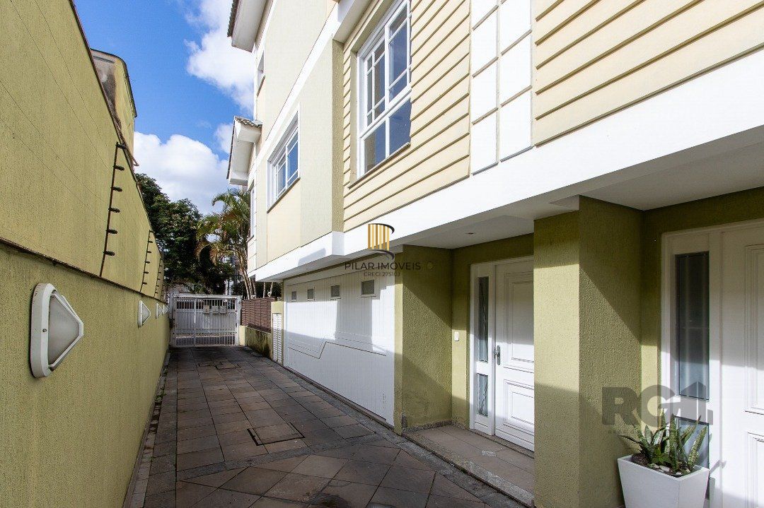 Casa Condominio para Venda - 191.63m², 3 dormitórios, sendo 1 suites, 2 vagas - Tristeza