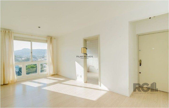 Apartamento 2 dormitórios no bairro Camaquã