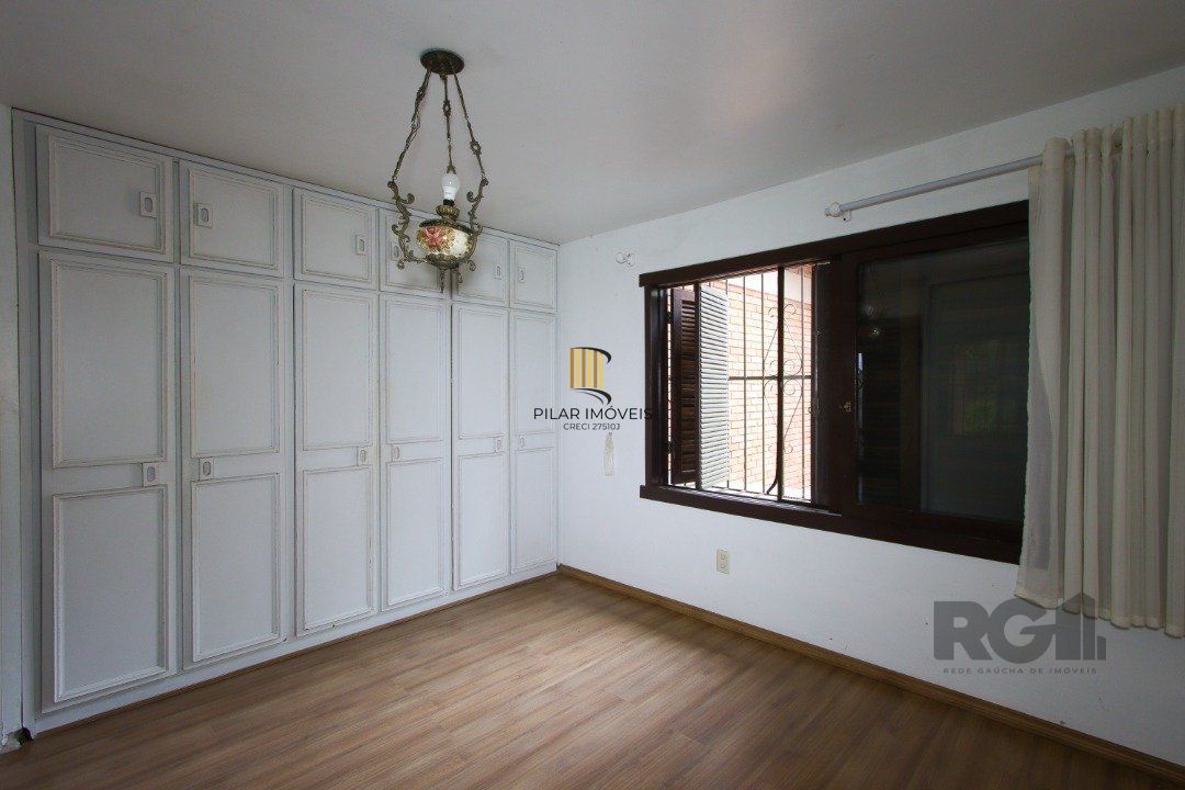 Casa de 3 dormitórios no Jardim Isabel com vista para o Guaíba.
