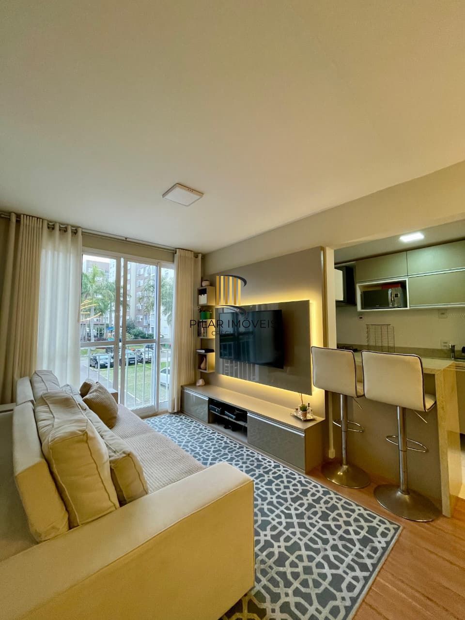 APARTAMENTO MOBILIADO, BAIRRO VILA NOVA - 57M² - 02 QUARTOS, 01 SUÍTE - 01 VAGA DE ESTACIONAMENTO!