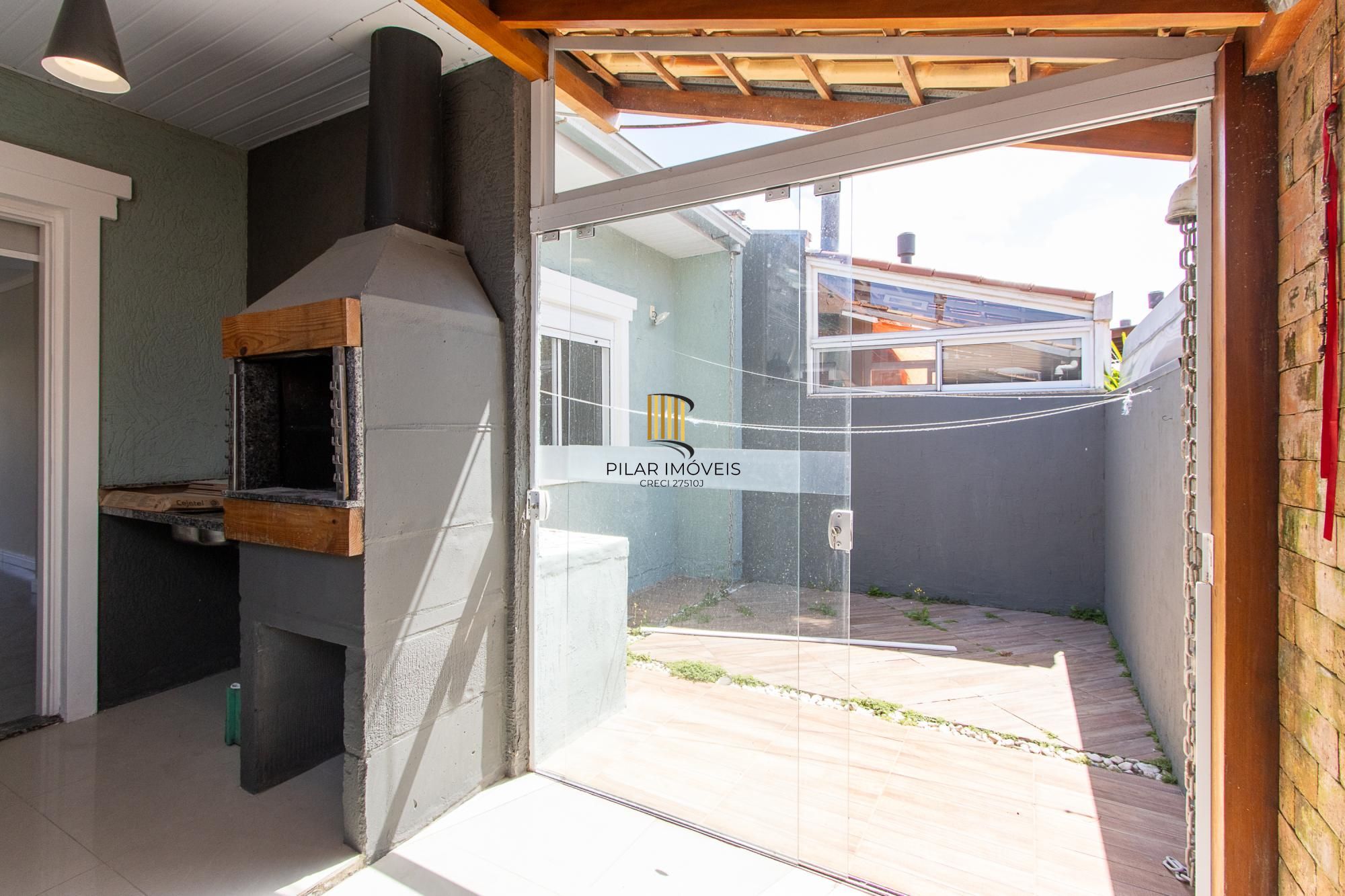 Casa de Condomínio 2 dormitórios no bairro Hípica