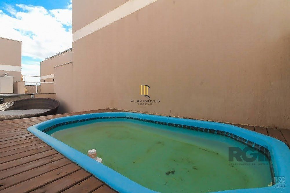 Casa em  condomínio 3 dormitórios na Av Otto Niemeier
