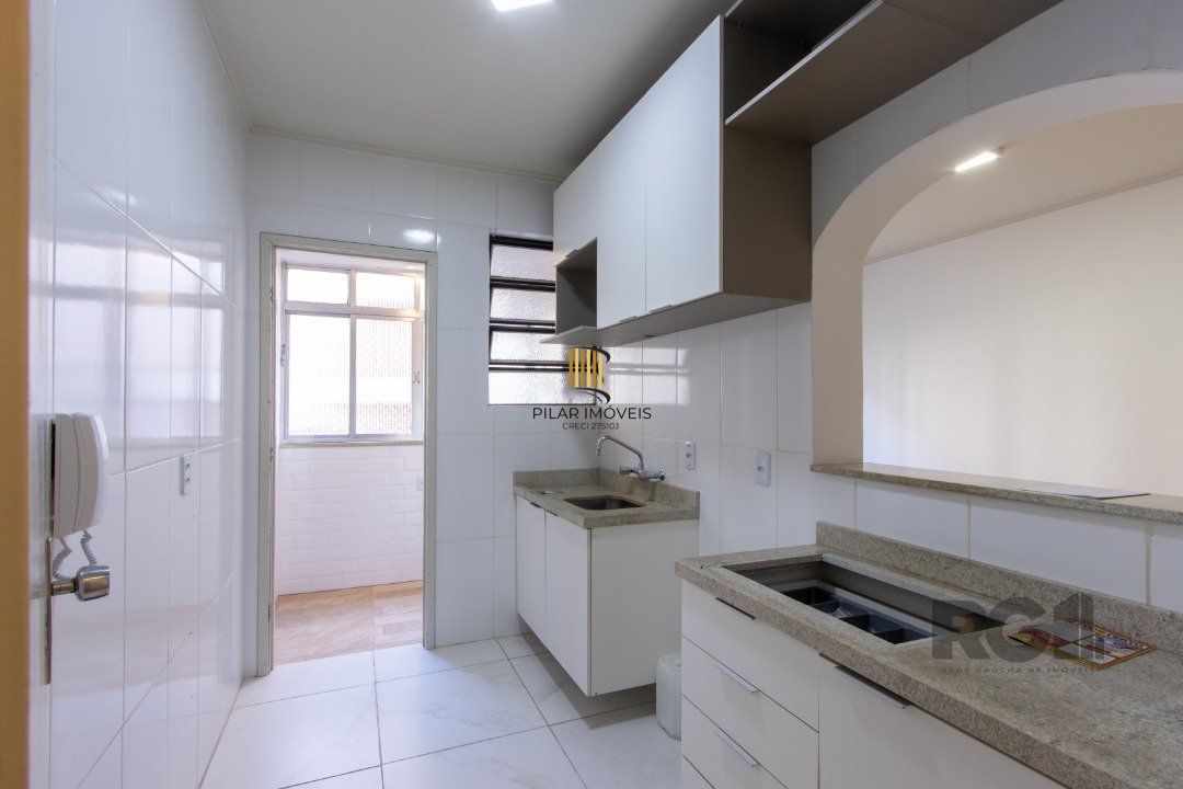 Apartamento | 2 quartos | 65,00m2 | 1 vaga | Bairro Menino Deus