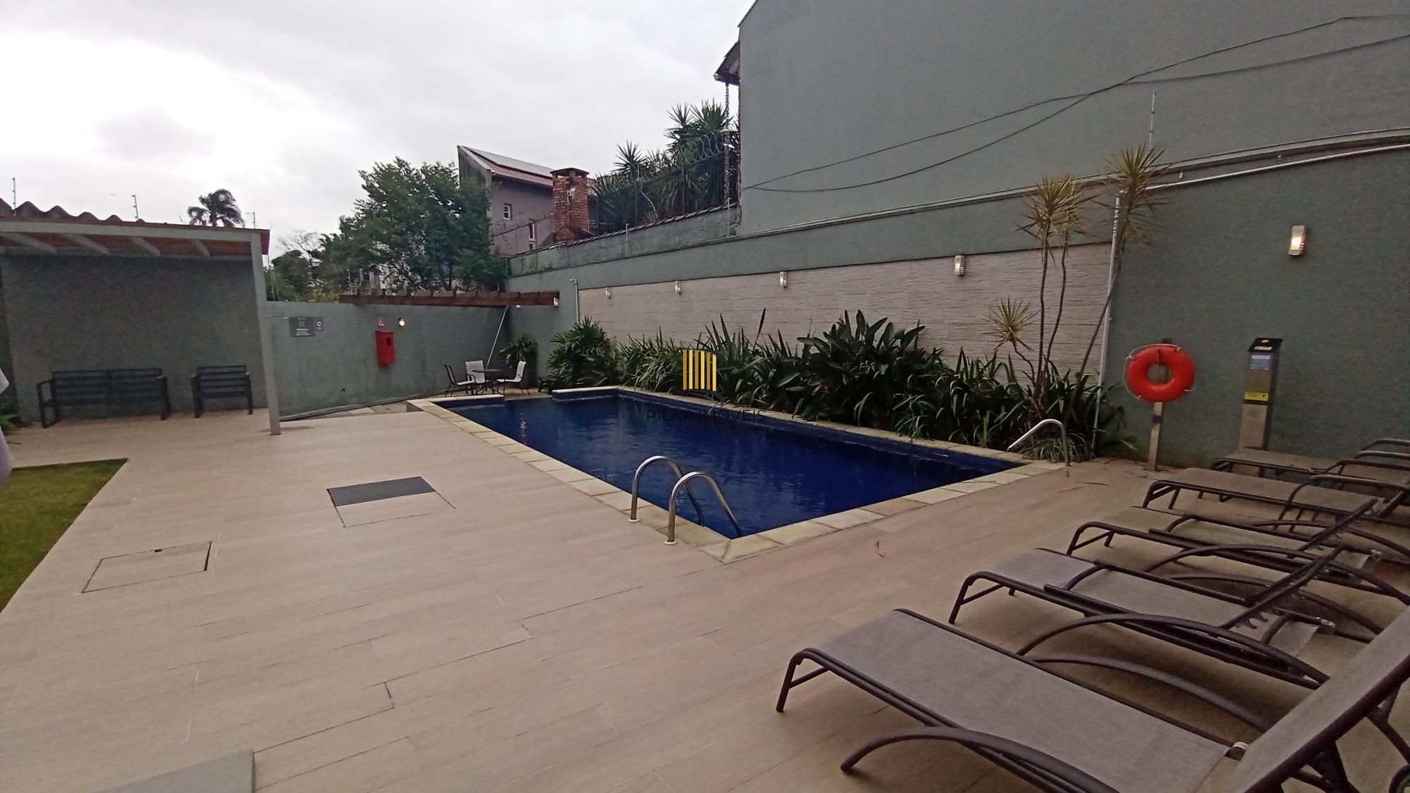 Apartamento com 3 dormitórios e 2 vagas, no bairro Ipanema