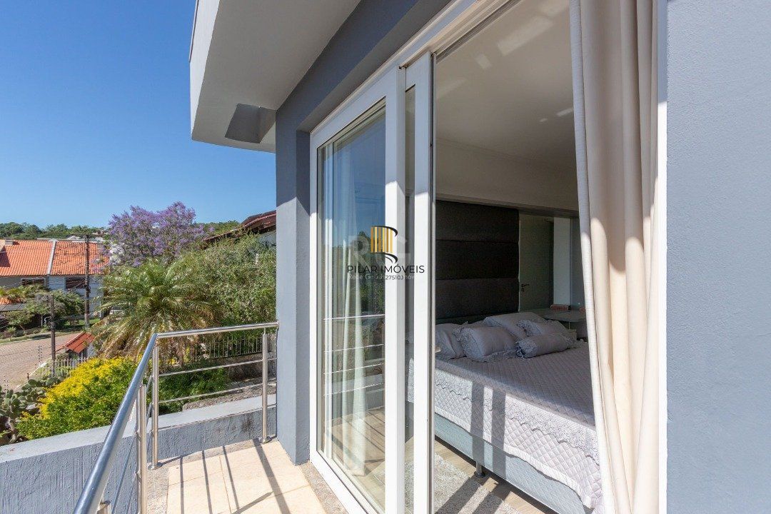 Casa para Venda - 168m², 3 dormitórios, sendo 1 suites, 2 vagas - Imperial Park