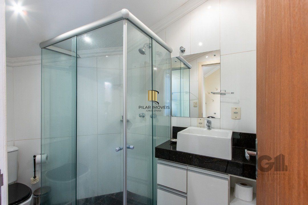 Casa para Venda - 254m², 4 dormitórios, sendo 3 suites, 5 vagas - Espirito Santo