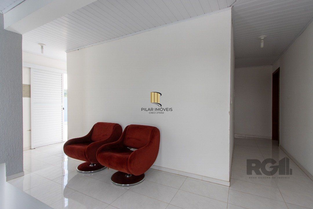 Casa, 5 dormitórios, sendo 1 suíte, 312m² privativos, 8 vagas - Bairro Vila Nova