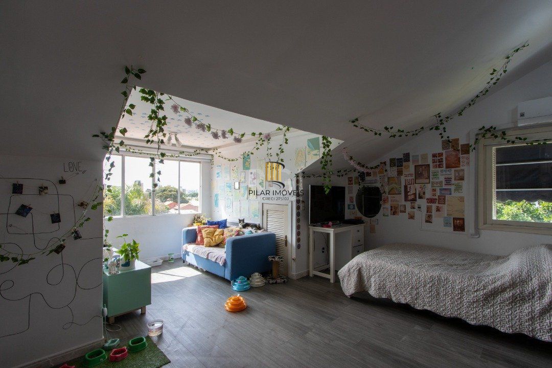 Casa de Condomínio 3 dormitórios no bairro Tristeza