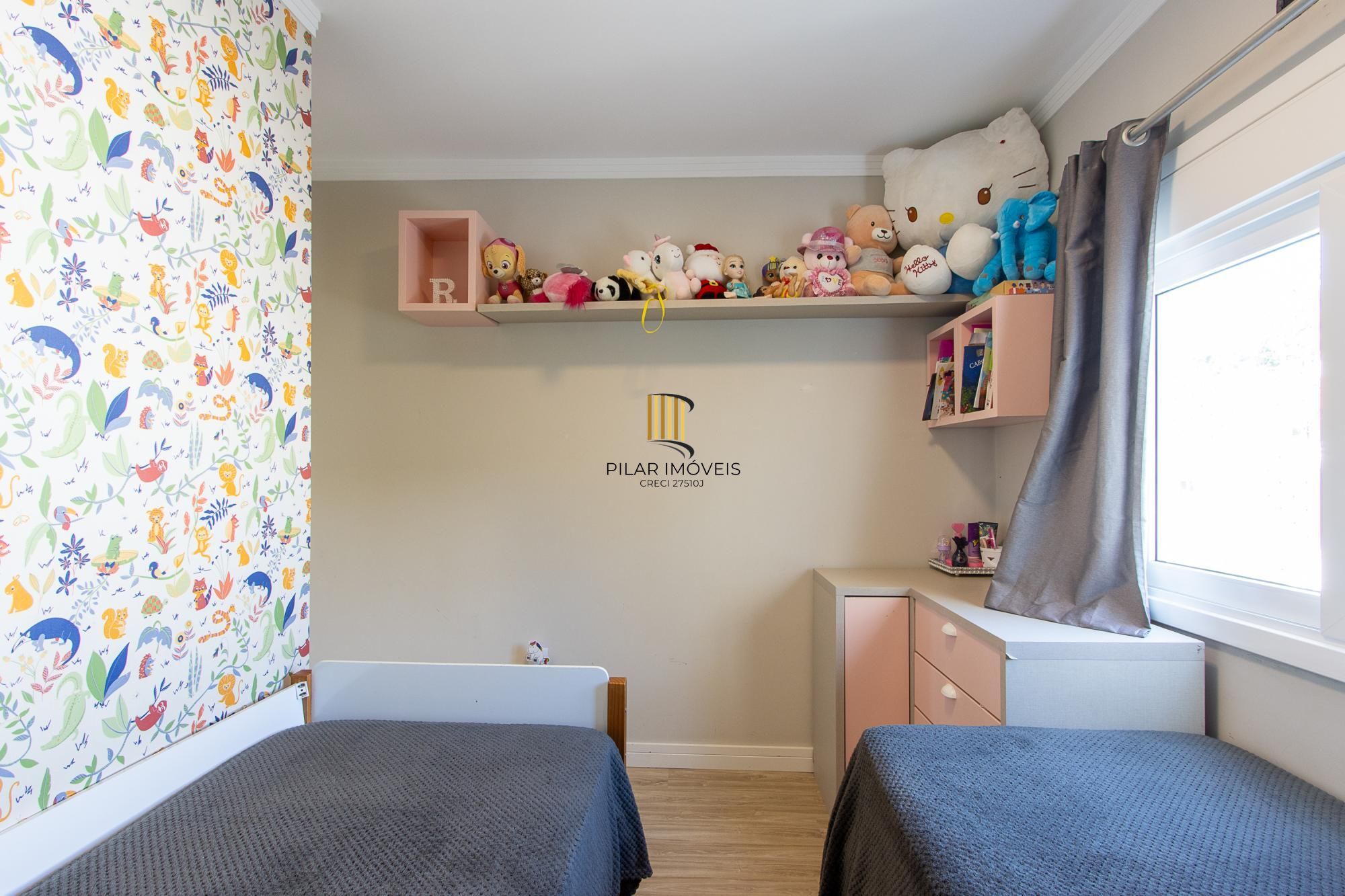 Ótima casa com 3dormitórios 1 suite no bairro Tristeza