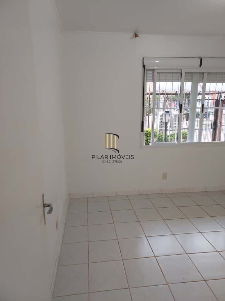 Apartamento Térreo com 2 Dormitórios, Garagem coberta e Pátio Individual!!