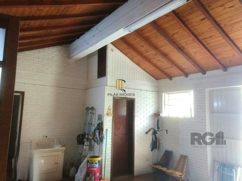 Casa para Venda - 250m², 3 dormitórios, sendo 1 suites, 4 vagas - Taruma