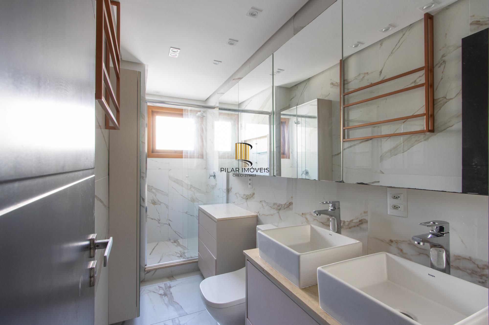 Apartamento 4 dormitórios no bairro Passo da Areia