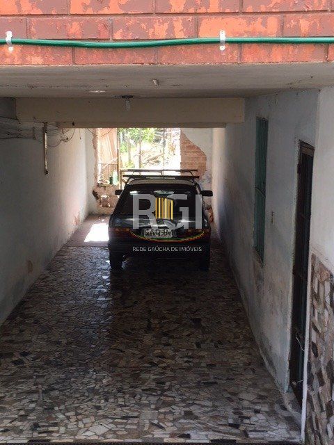 Casa para Venda - 659.12m², 3 dormitórios, 1 vaga - Tristeza