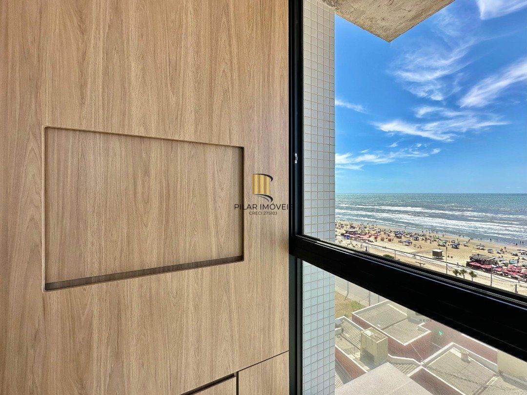 apartamento com vista para o mar oferece um estilo de vida único e aconchegante