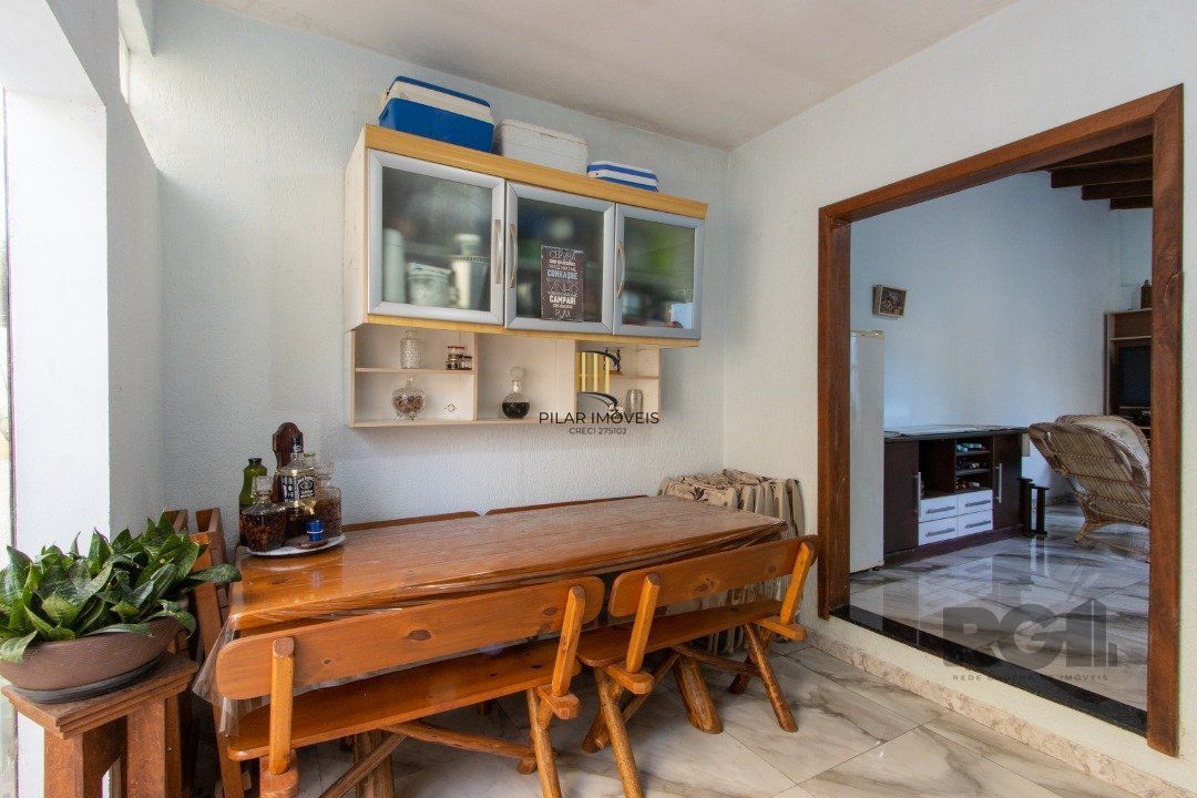 Casa para Venda - 204m², 3 quartos, 2 suites, 1 vaga - Caminhos do Sol - Guarujá
