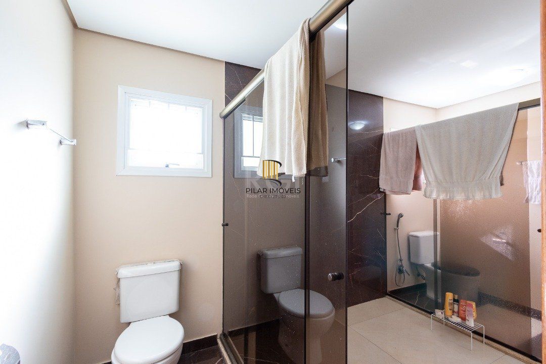 Casa para Venda - 342m², 3 dormitórios, sendo 2 suites, 2 vagas - Espírito Santo