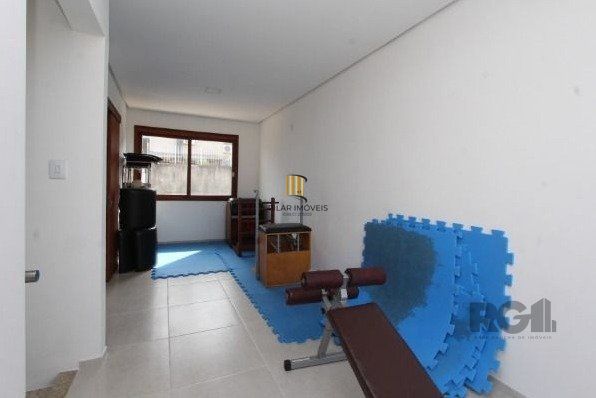 Casa para Venda - 180m², 3 dormitórios, sendo 3 suites, 3 vagas - Hípica
