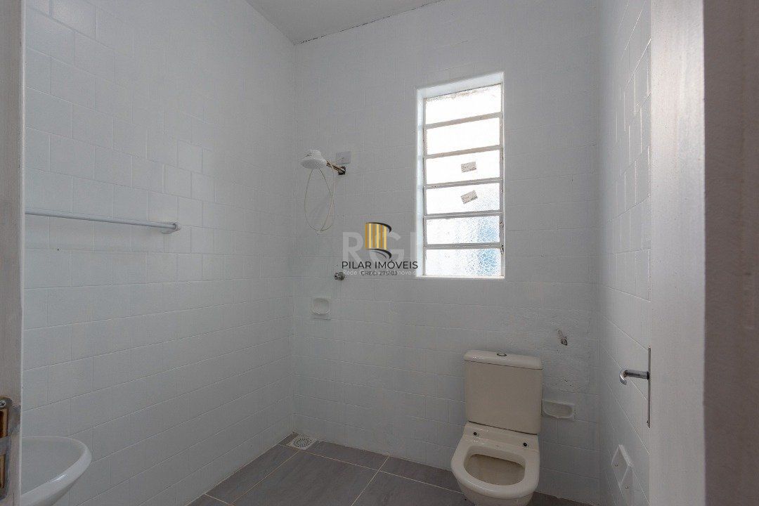 Casa para Venda - 180.2m², 3 dormitórios, 3 vagas - Medianeira