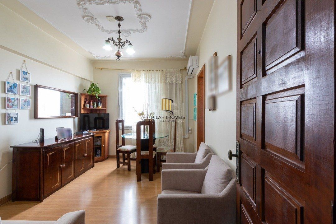 Apartamento para Venda - 82.41m², 2 dormitórios, Menino Deus