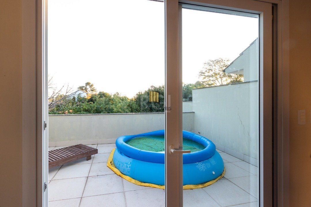 Casa Condominio para Venda - 188.6m², 3 dormitórios, sendo 1 suites, 2 vagas - Tristeza