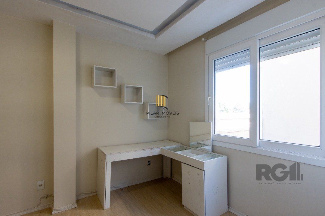 Casa Condominio para Venda - 132.48m², 3 dormitórios, sendo 1 suites, 2 vagas - Nonoai