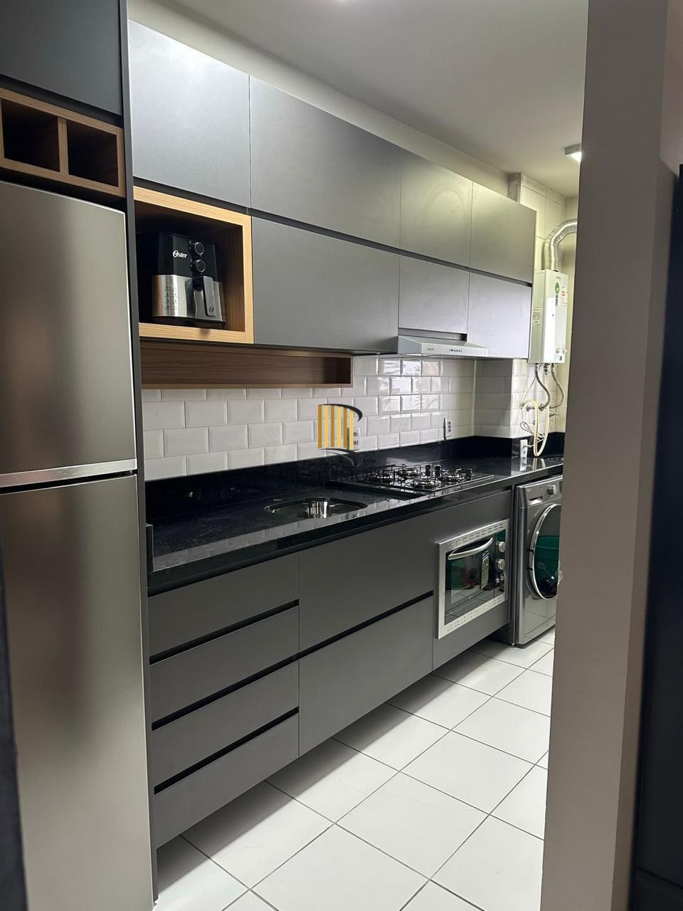 Apartamento com 2 quartos pronto para morar, ao lado do Zaffari Cavalhada!