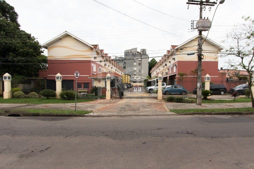 Casa Condominio para Venda - 92.32m², 3 dormitórios, sendo 1 suites, 2 vagas - Cristal