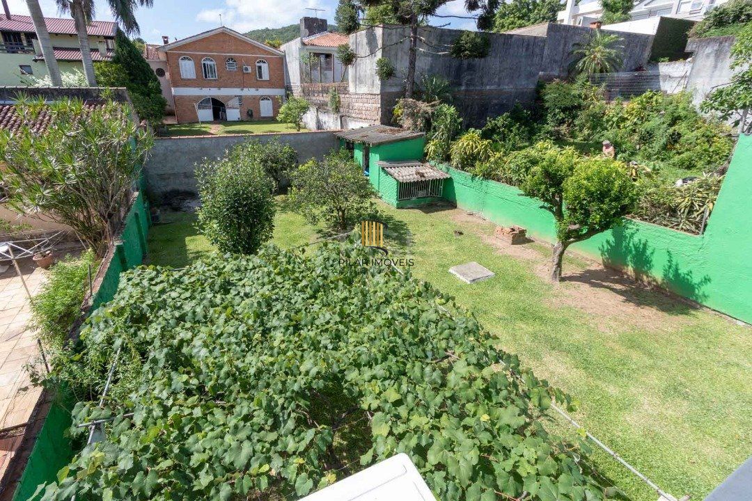 Casa para Venda - 182m², 4 dormitórios, sendo 1 suites, 4 vagas - Jardim Isabel