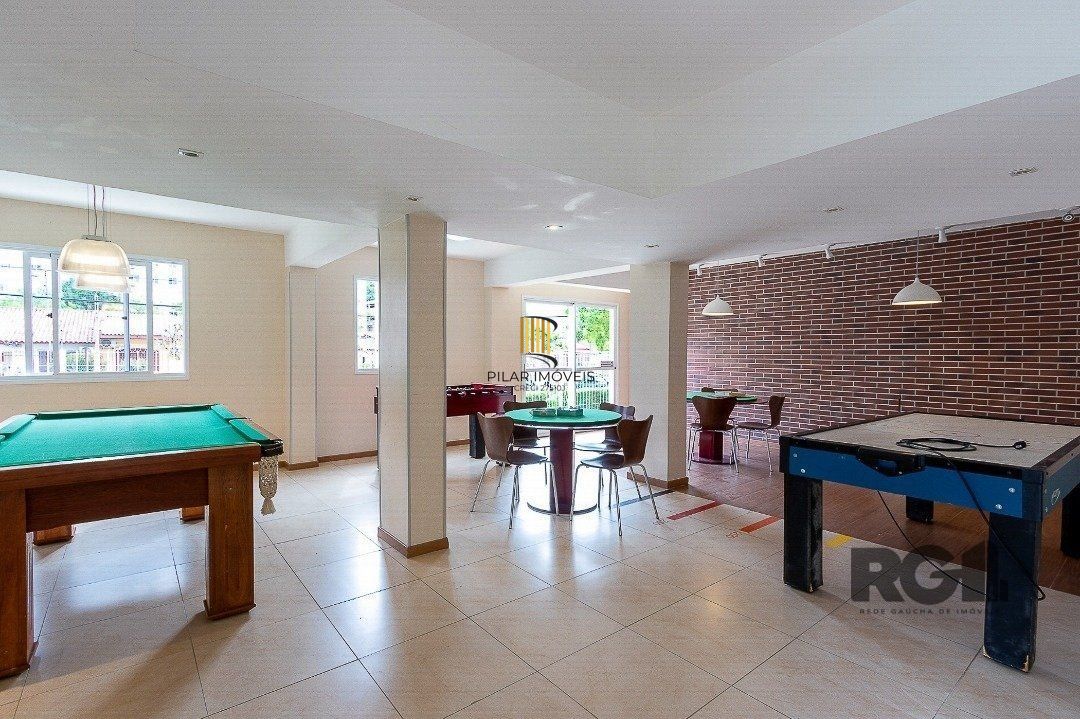 Apartamento 3 dormitórios no bairro Camaquã