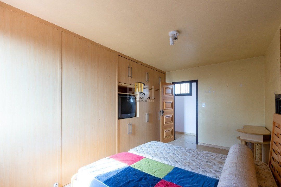 Casa para Venda - 500m², 4 dormitórios, sendo 1 suites, 4 vagas - Vila Conceição