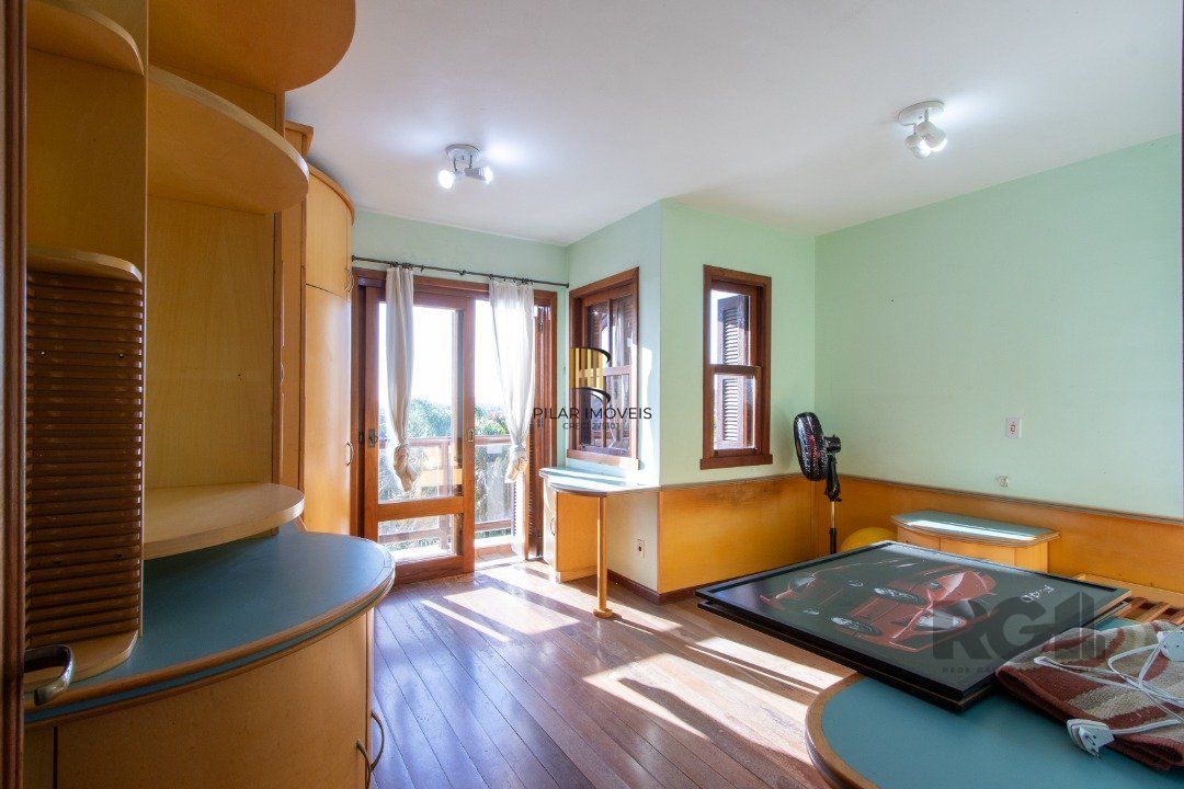 Casa 3 dormitórios no bairro Ipanema