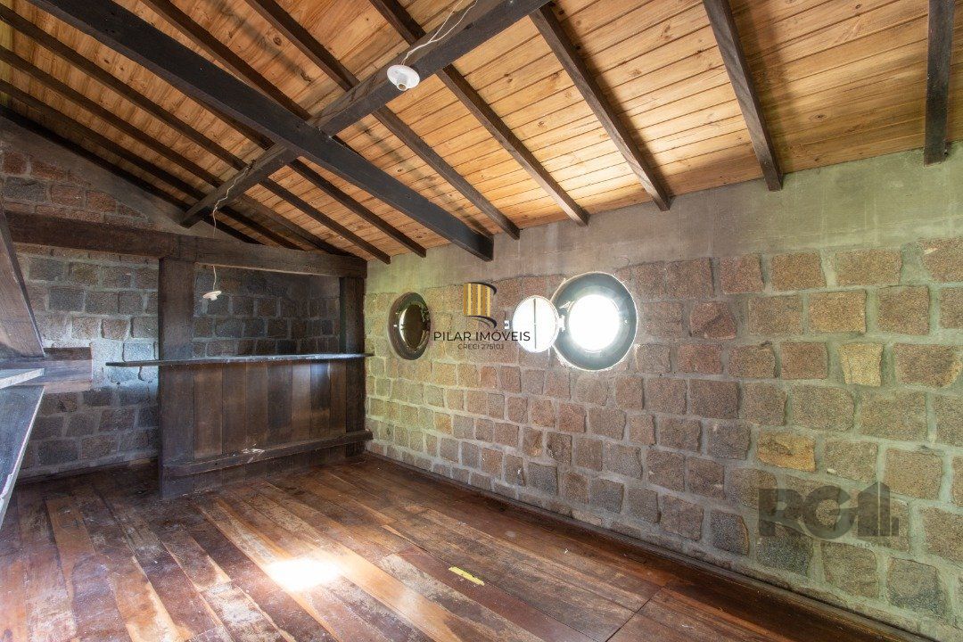 Casa 3 dormitórios no bairro Belém Novo