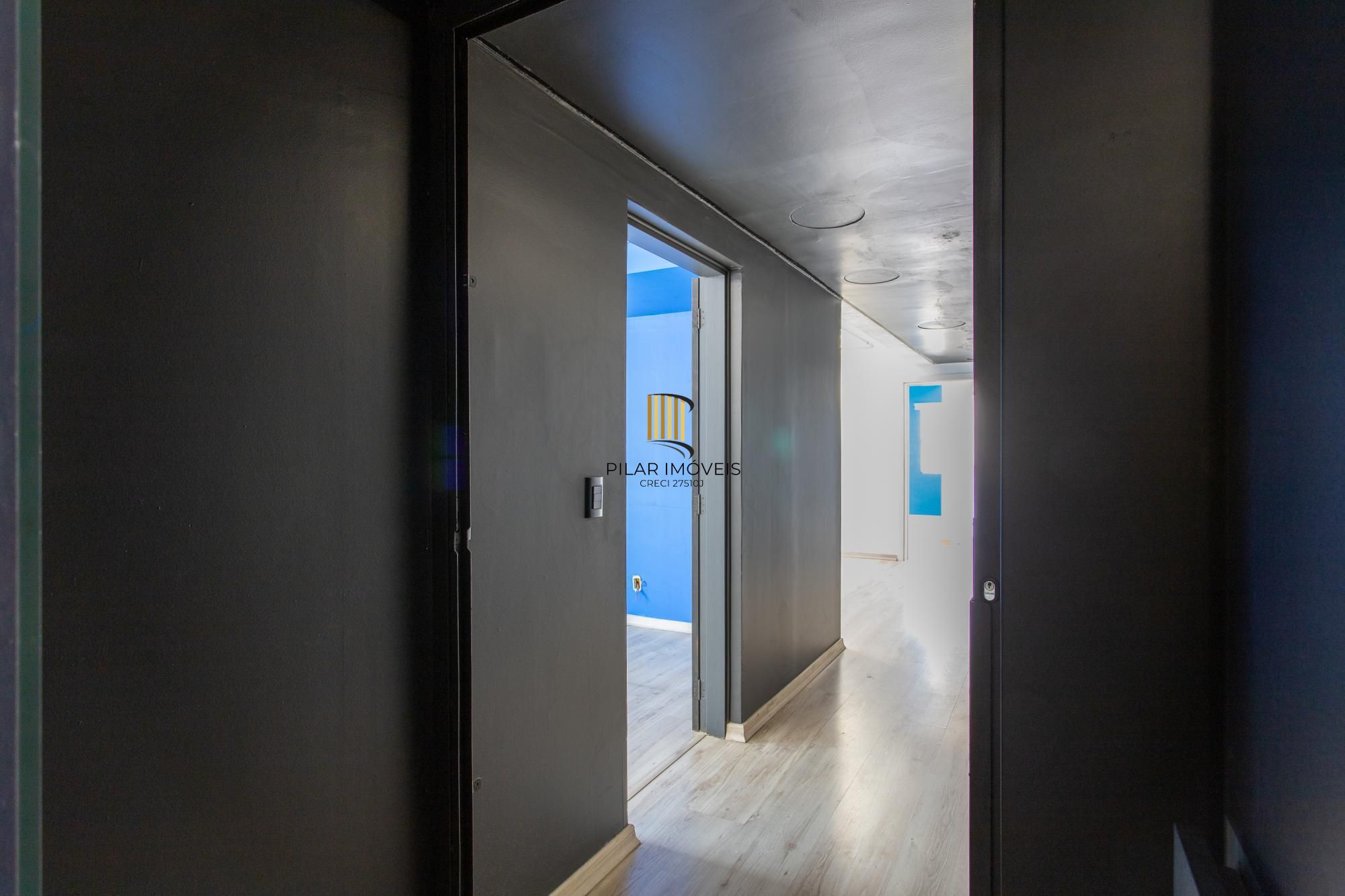 Andar inteiro de 214 m²