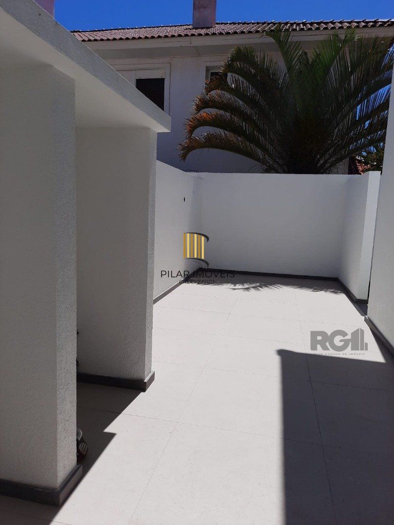 Casa de Condomínio 4 dormitórios no bairro Nova Xangri-lá