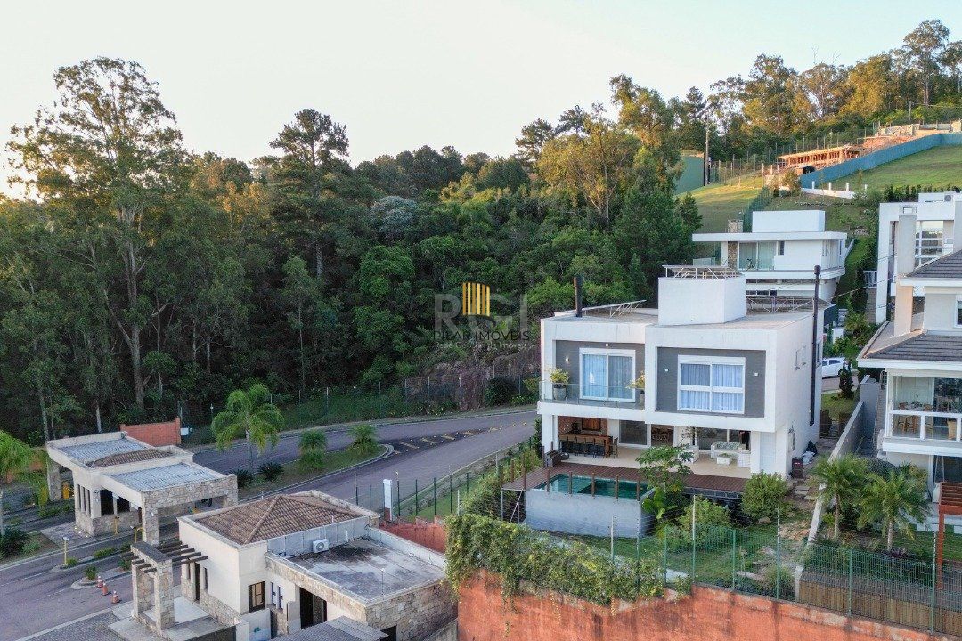 Casa Condominio para Venda - 608.97m², 4 dormitórios, sendo 4 suites, 3 vagas - Alphaville