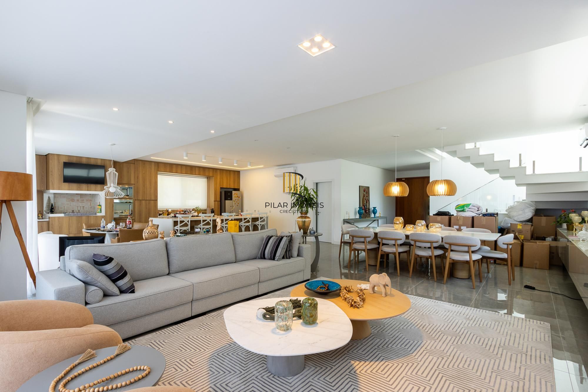 Casa de Condomínio 4 dormitórios no bairro Vila Nova