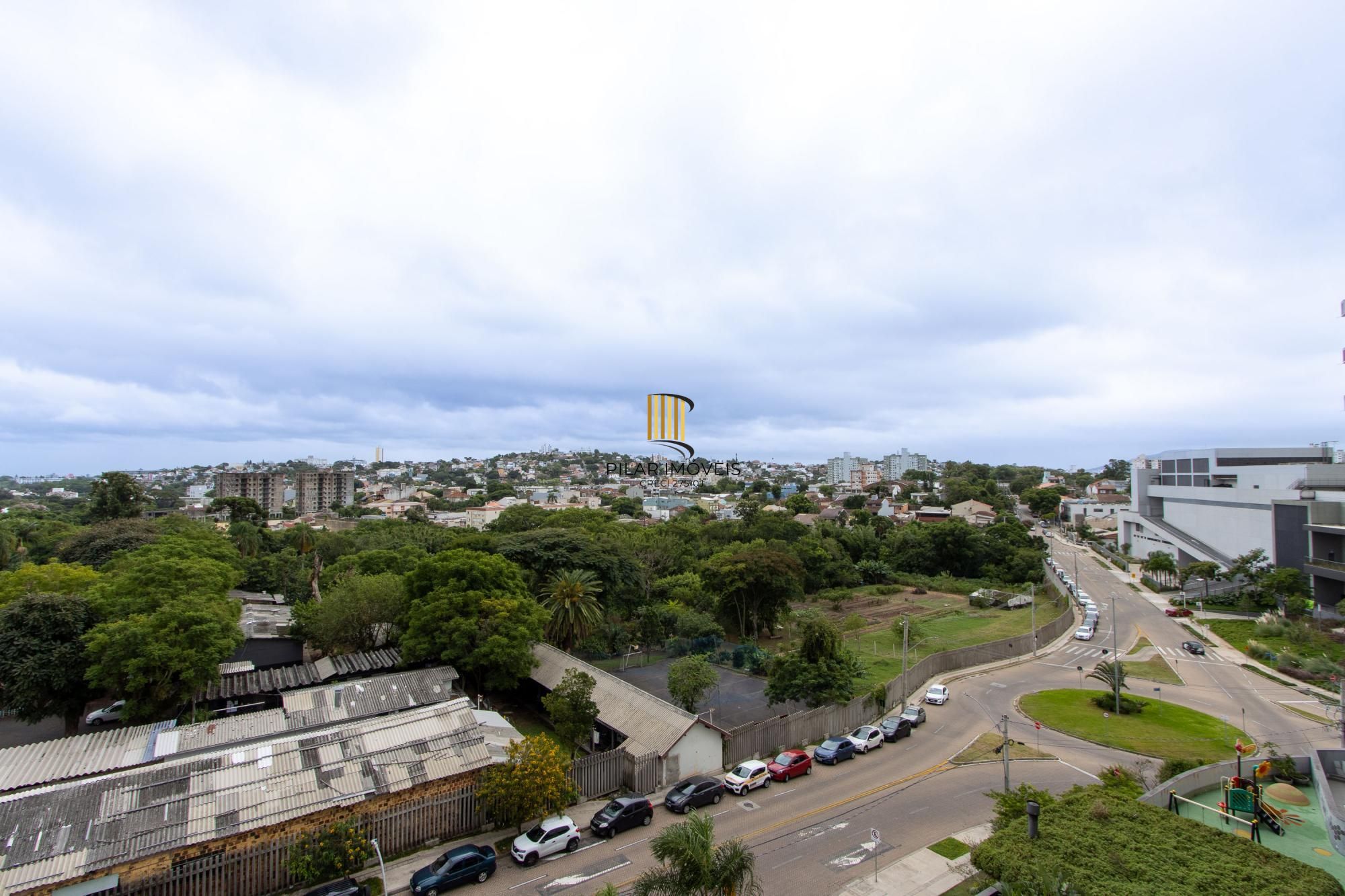 Apartamento à venda no bairro Teresópolis em Porto Alegre.