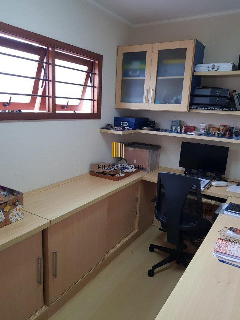 Casa Condominio para Venda - 270m², 3 dormitórios, sendo 3 suites, 2 vagas - Cavalhada