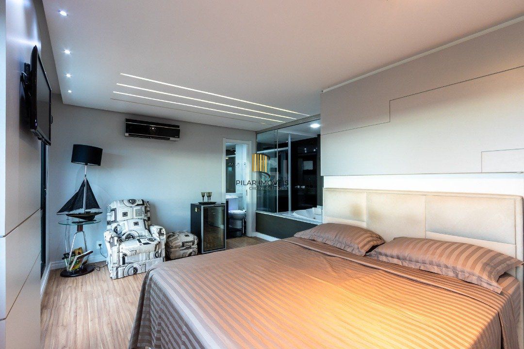 Duplex para Venda - 128.73m², 3 dormitórios, sendo 1 suites, 3 vagas - Cristal