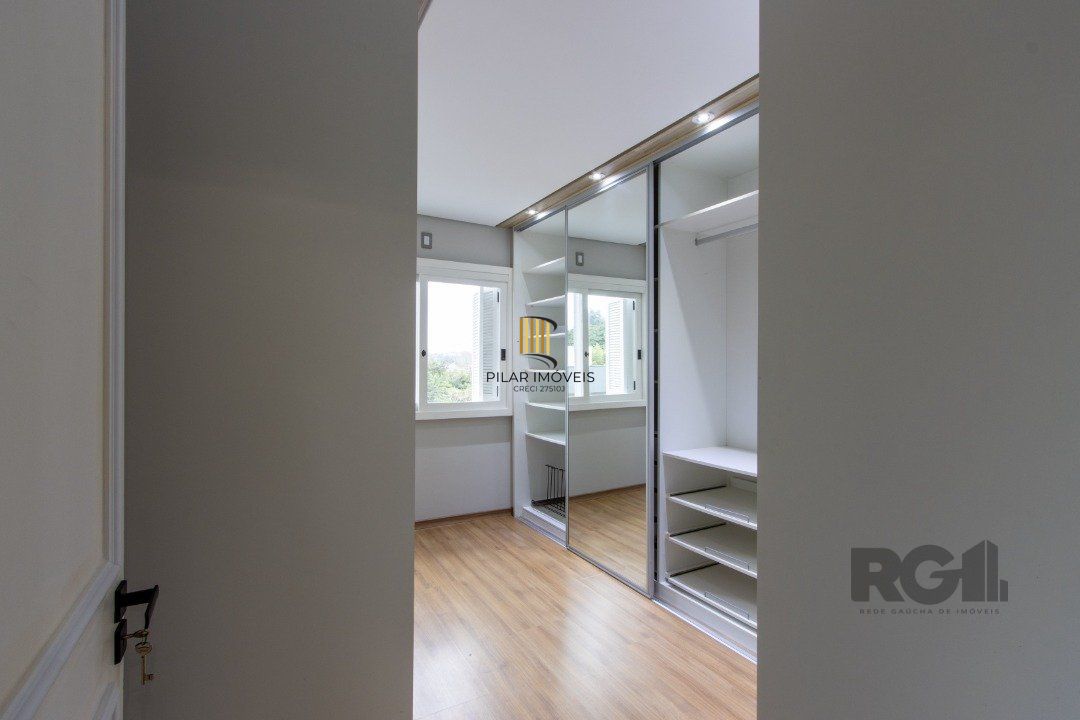 Casa 3 dormitórios à venda Ipanema  - Impecável - Totalmente reformada e mobiliada.