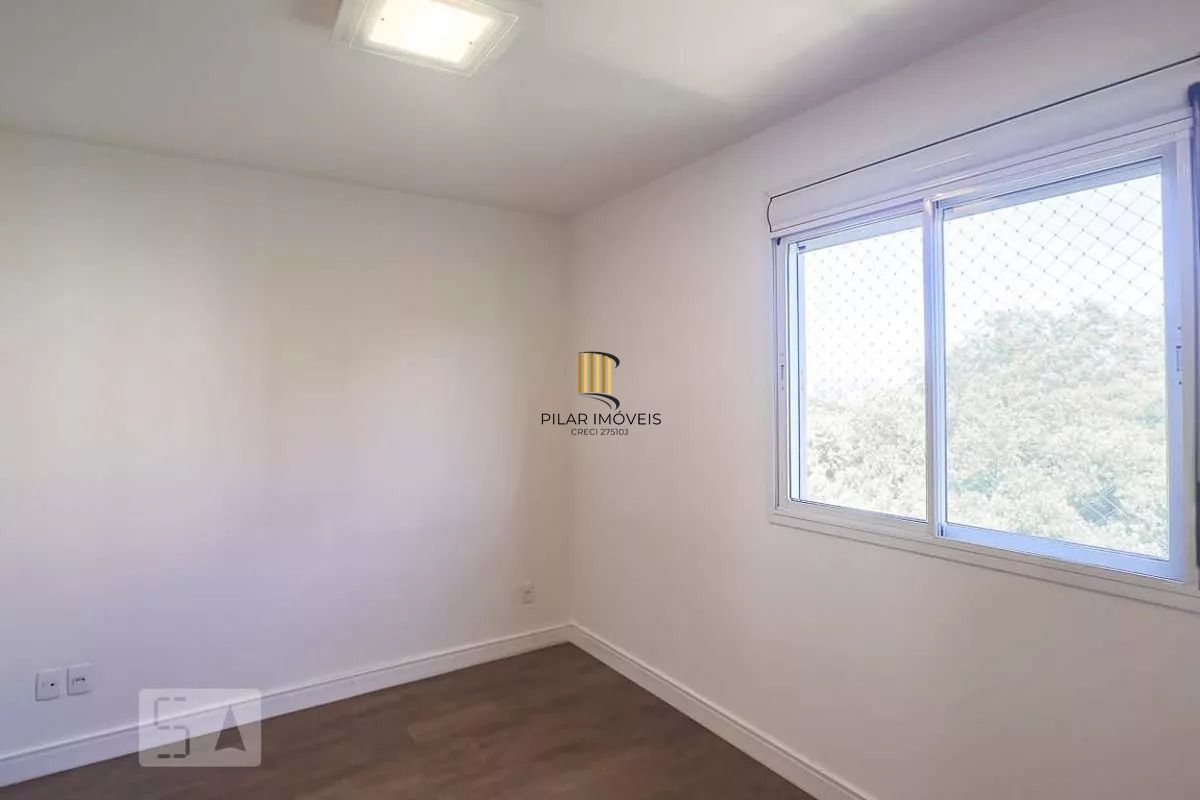 Apartamento à venda no bairro Cavalhada, 3 quartos e 1 vaga