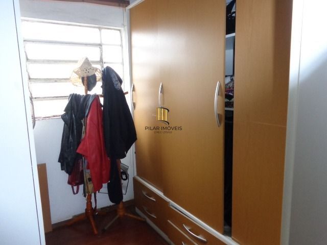 Casa para Venda - 330m², 5 dormitórios, sendo 1 suites, 7 vagas - Menino Deus
