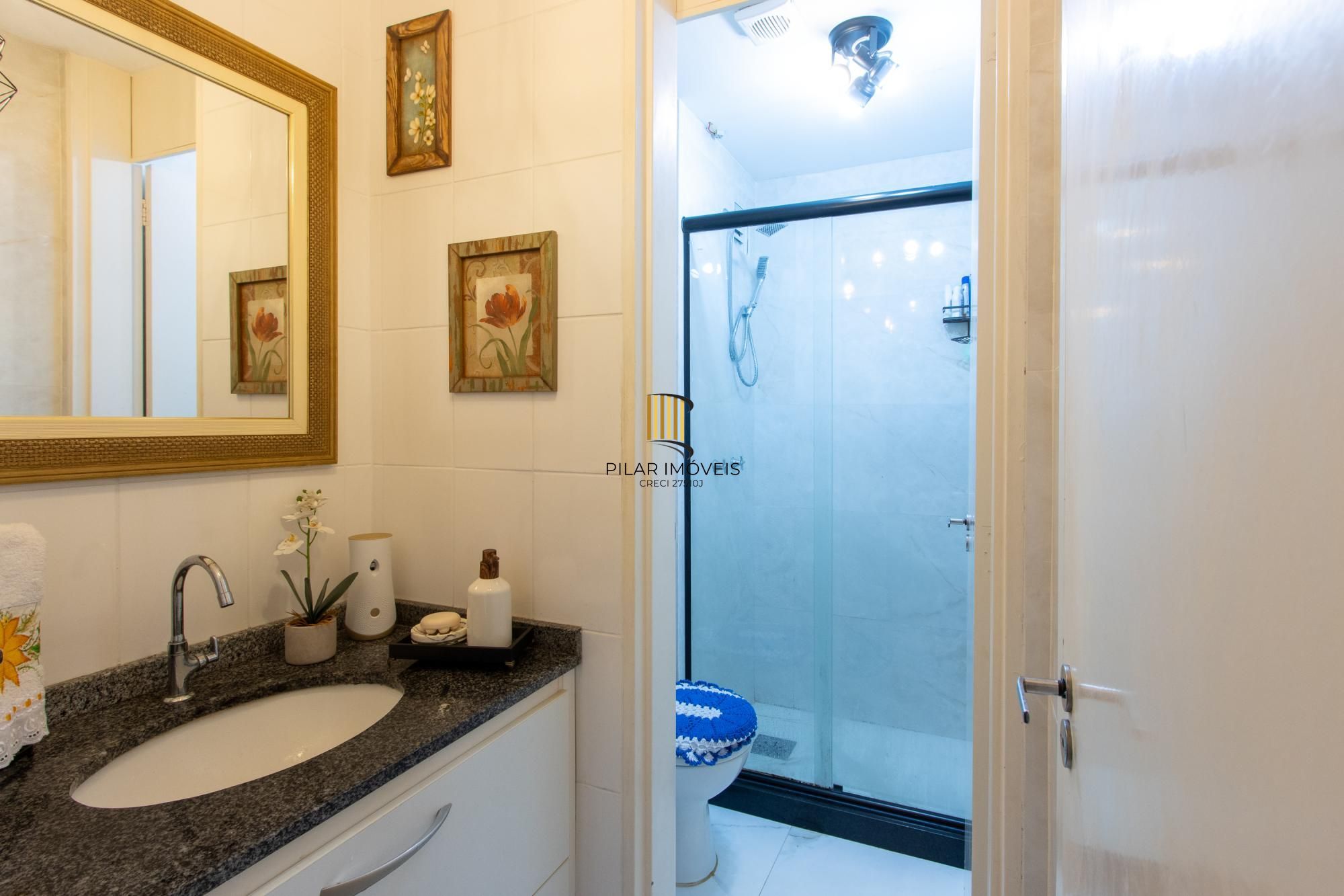 Excelente apartamento de 2 dormitórios na Tristeza- Zona Sul